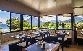 Essence Arenal Spa & Yoga